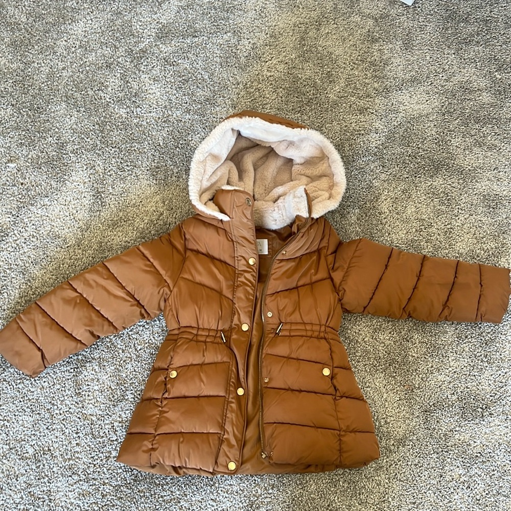 Zara bubble coat! 🐻
